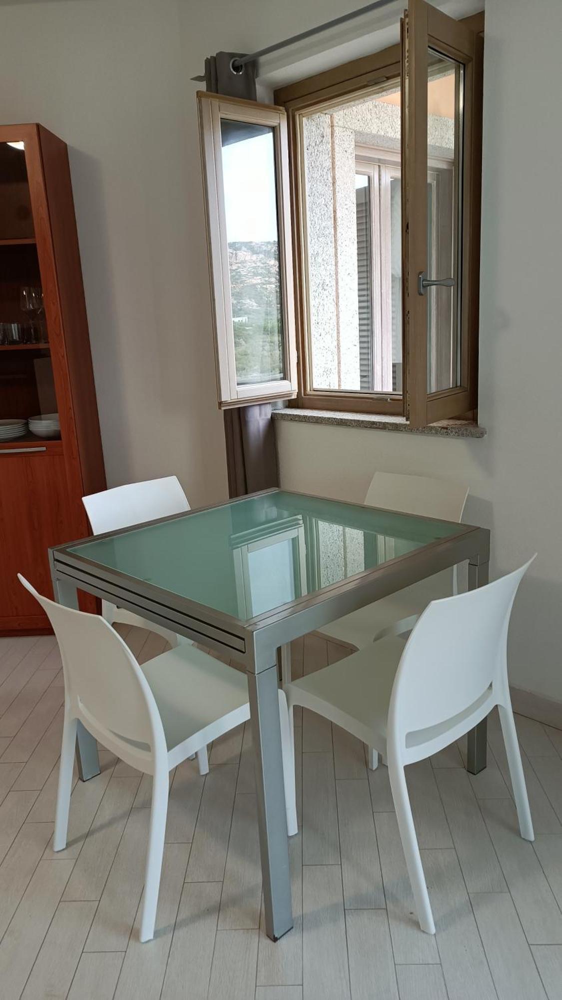 Appartamento Vista Mare Punta Tegge Ла Мадалена Екстериор снимка